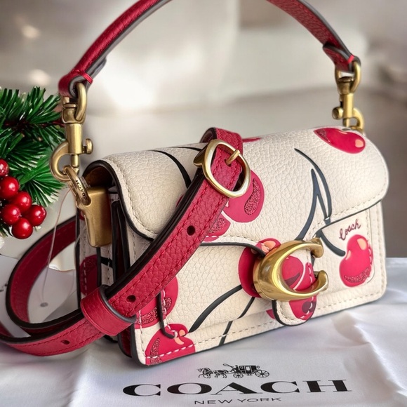 🚫SOLD🚫 Coach Tabby 12 Cherry Print and Coach Cherry Charm Collectible + Gift Box - Picture 4 of 17